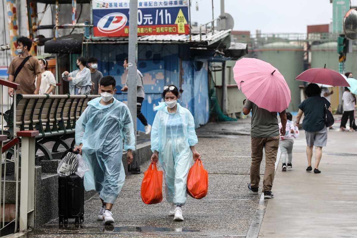 Potente tufão se aproxima das ilhas do sul do Japão