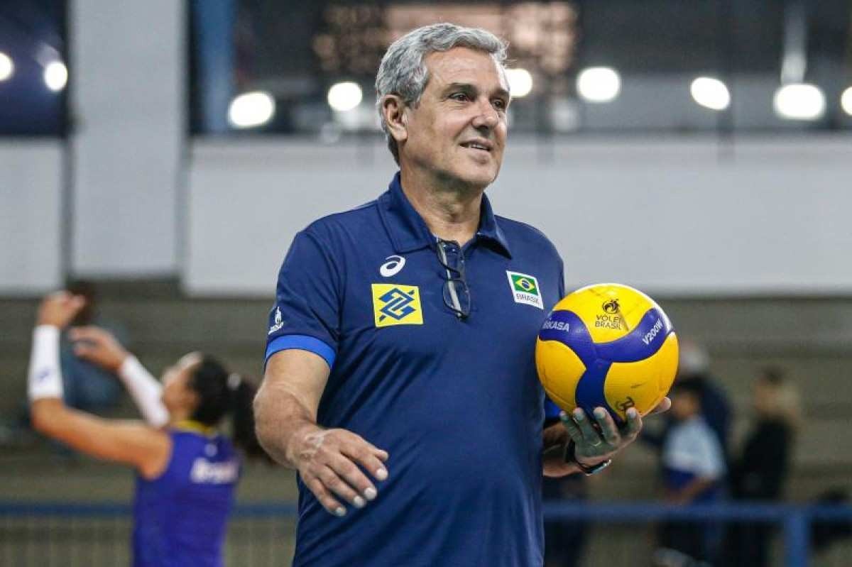 Zé Roberto e técnico de Alison dos Santos faturam Prêmio Brasil Olímpico
