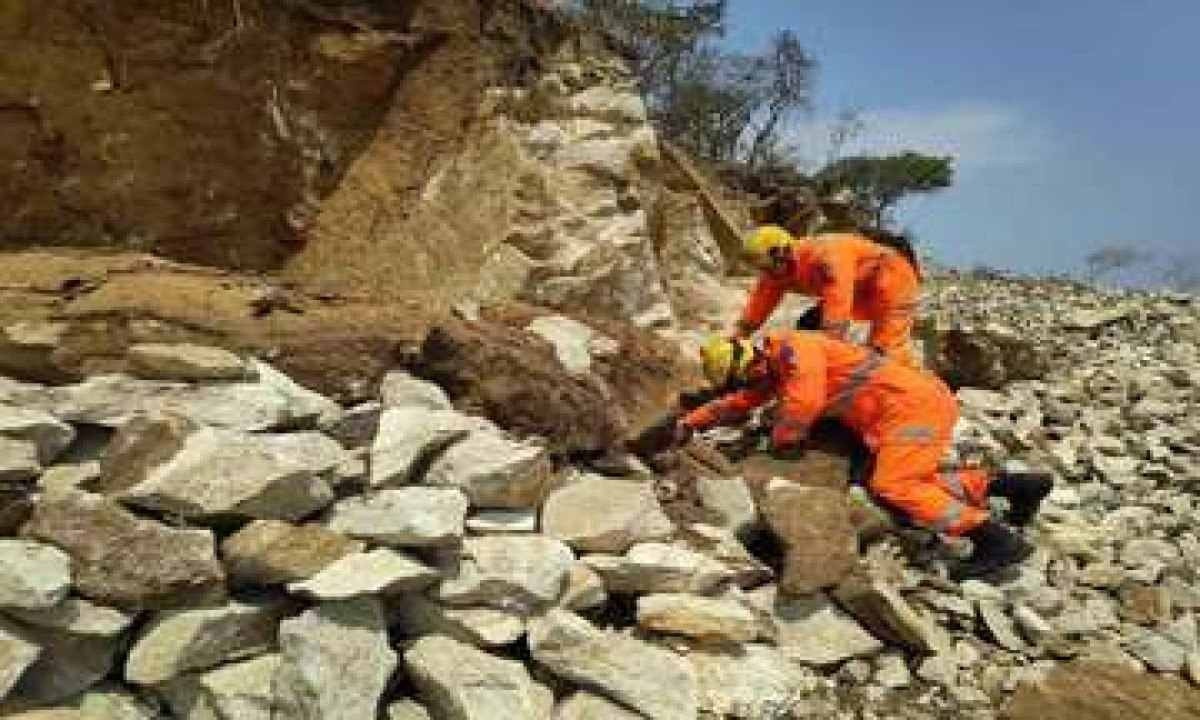 Homem de 52 anos morre após desmoronamento de pedras em MG