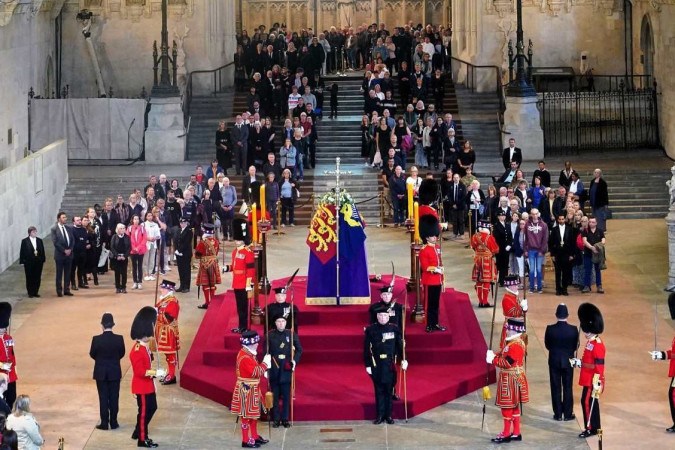 O adeus e o último legado de Elizabeth II - Omnes