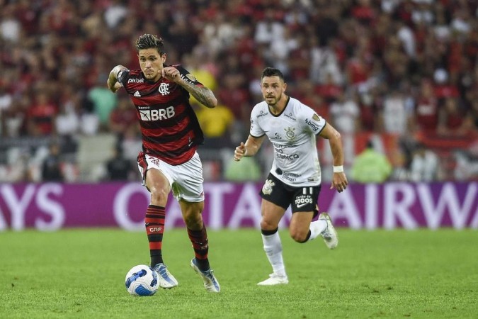 Ex-Inter que brilha na Europa contou que teve conversas com Flamengo e  Corinthians