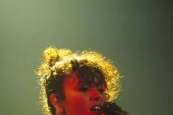 A cabo-verdiana Mayra Andrade é uma das atrações do festival