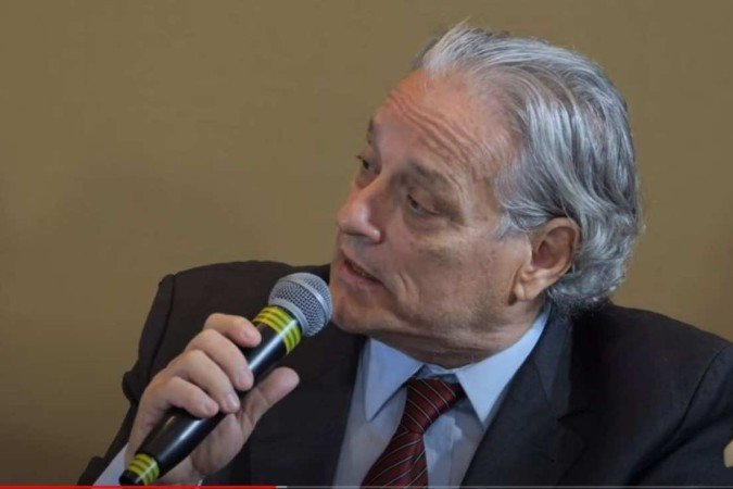 João Goulart Filho (PCdoB) em reunião de apoio a Lula 19/9