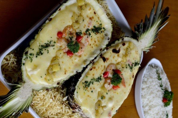 Prato camarão tropical é uma das especialidades da casa