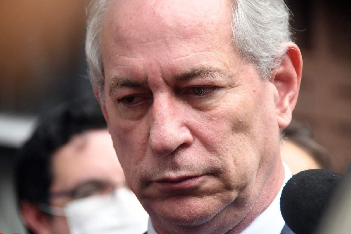 Justi a penhora im vel de Ciro Gomes para indenizar Fernando