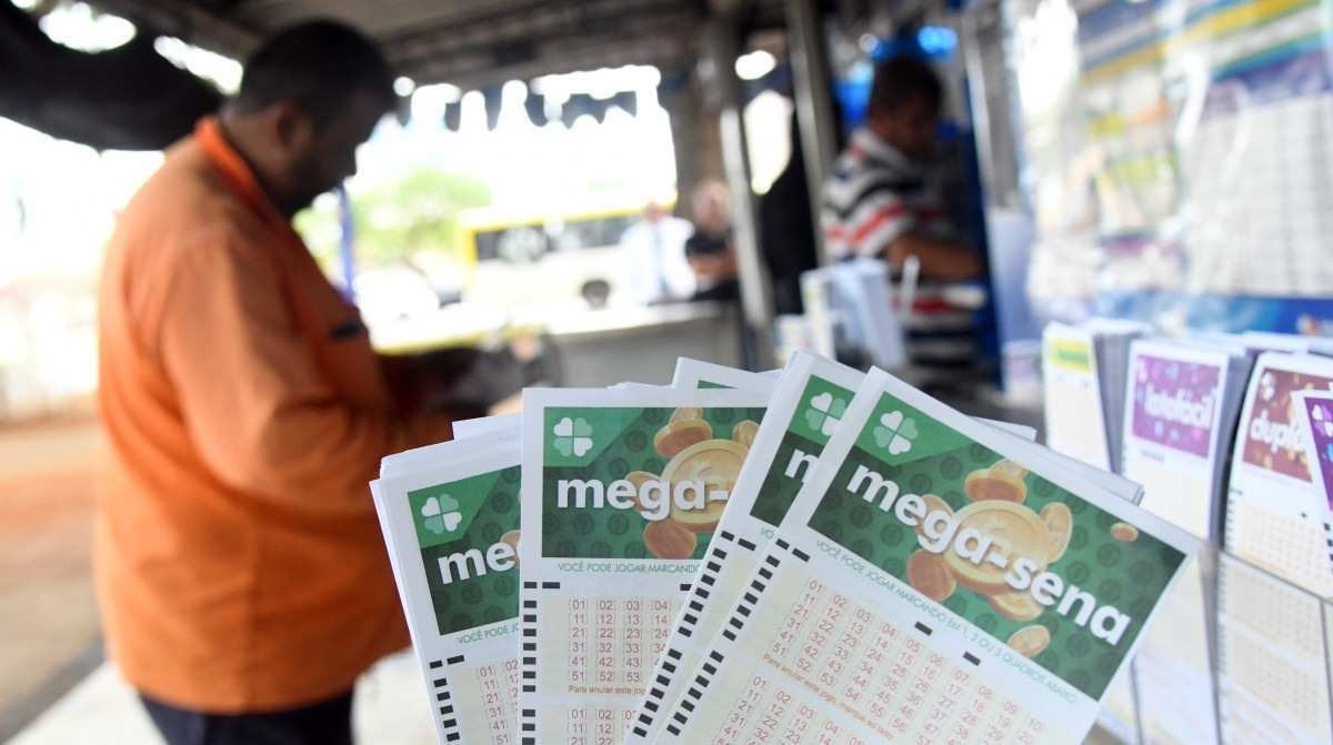 Mega-Sena 2464 sorteia prêmio de R$ 190 milhões hoje; veja como apostar, Gastar Bem