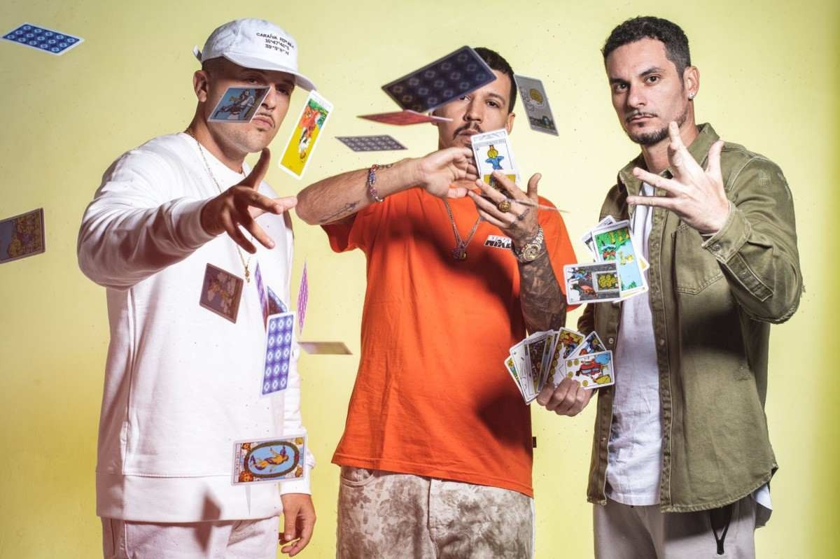 Grupo de rap 3030 lança sétimo álbum de estúdio, 'Arcano 19'