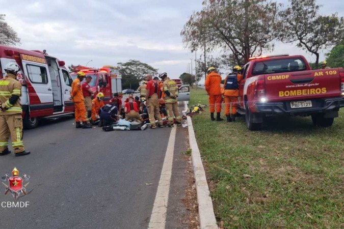 Criança é atropelada na EPGU na tarde do domingo (25/9) - (crédito: Divulgação/CBMDF) Criança é atropelada na EPGU na tarde do domingo (25/9) - (crédito: Divulgação/CBMDF)
