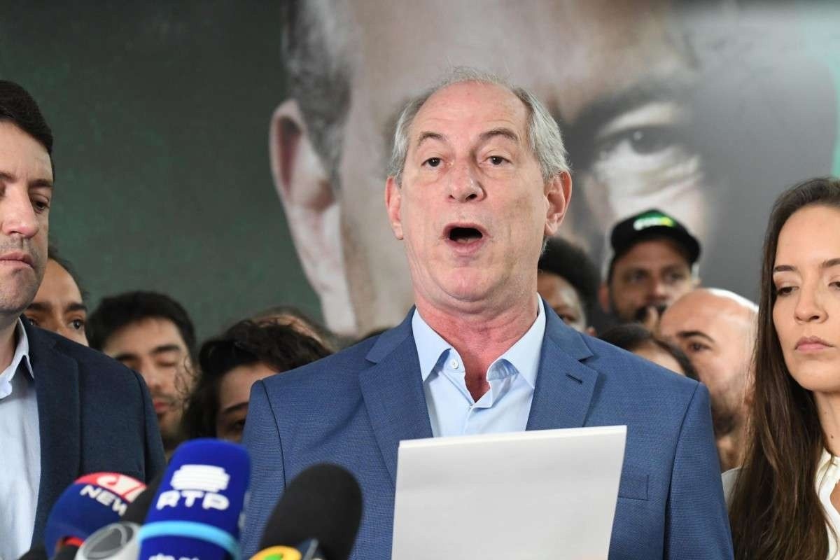 Entusiasta do voto til em 2018 Ciro agora dispara cr ticas ao