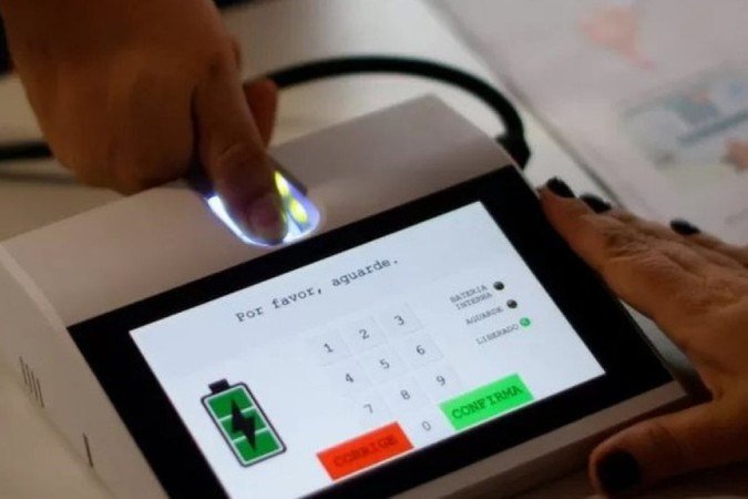 A comissão também reforçou a necessidade do Estado e da sociedade brasileira de respeitarem o resultado das eleições.
crédito: REUTERS
- A comissão também reforçou a necessidade do Estado e da sociedade brasileira de respeitarem o resultado das eleições.
crédito: REUTERS
-