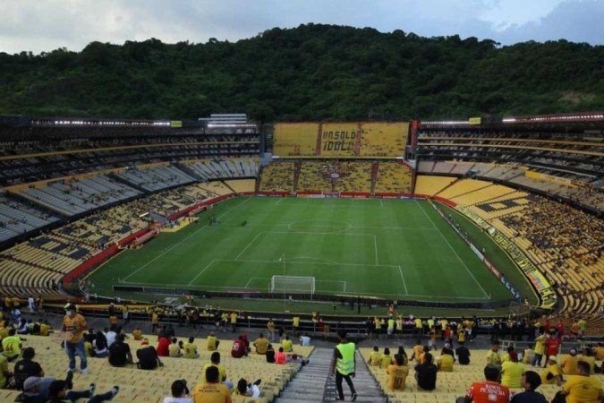 Maior cancha do Equador, o Estádio Monumental Romero Isidro Carbo, do Barcelona de Guayaquil, foi a sede escolhida para a final da Libertadores - (crédito: Conmebol) Maior cancha do Equador, o Estádio Monumental Romero Isidro Carbo, do Barcelona de Guayaquil, foi a sede escolhida para a final da Libertadores - (crédito: Conmebol)