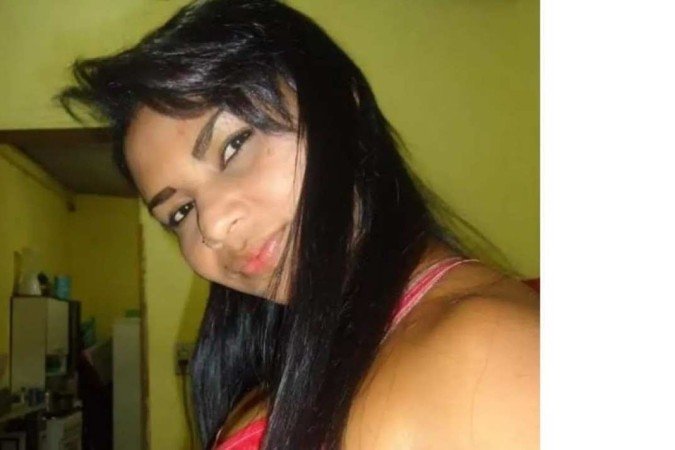 A mulher estava envolta a um lençol e com sinais avançados de decomposição - (crédito: Redes sociais) A mulher estava envolta a um lençol e com sinais avançados de decomposição - (crédito: Redes sociais)