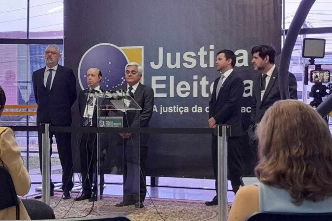 Presidente do Tribunal Regional Eleitoral, desembargador Roberval Belinati - (crédito: Letícia Mouhamad/CB/D.A. Press) Presidente do Tribunal Regional Eleitoral, desembargador Roberval Belinati - (crédito: Letícia Mouhamad/CB/D.A. Press)