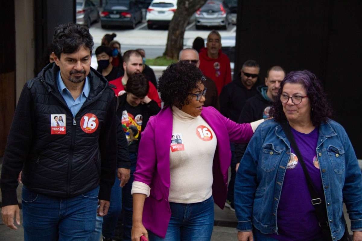 Ao votar em SP, Vera Lúcia diz ter enfrentado Bolsonaro, bilionários e PT