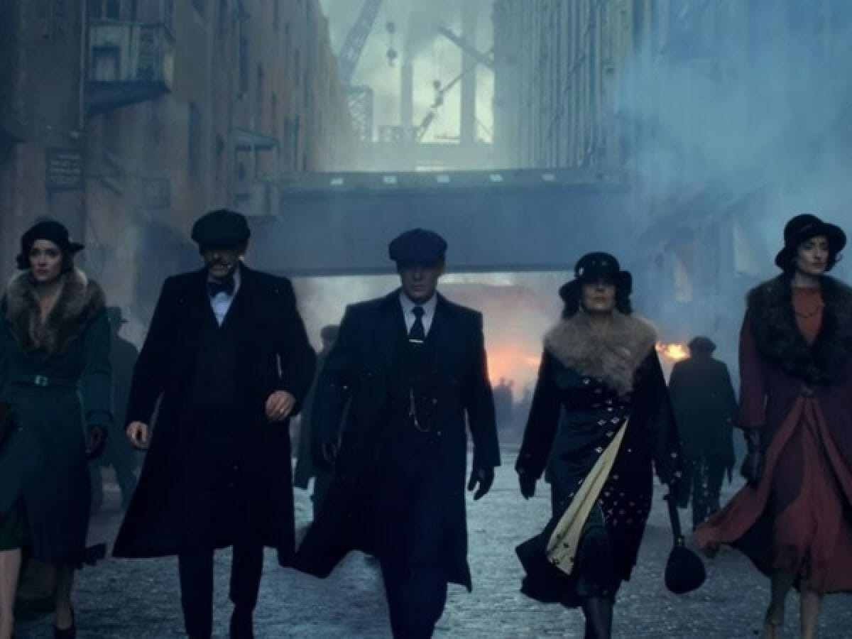 Astro de Blonde, Adrian Brody diz que não queria deixar Peaky blinders