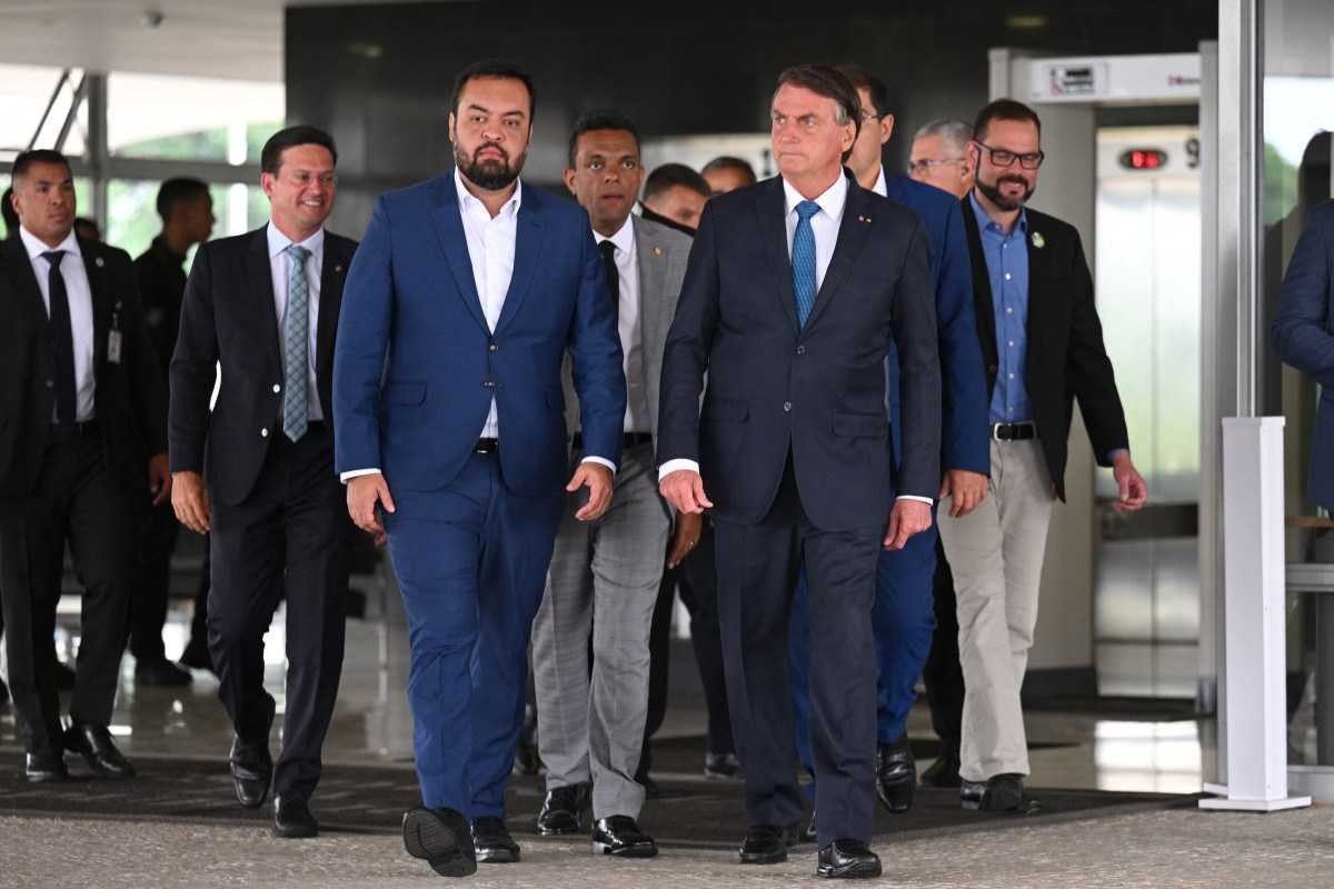 Bolsonaro agradece apoio de governadores: 