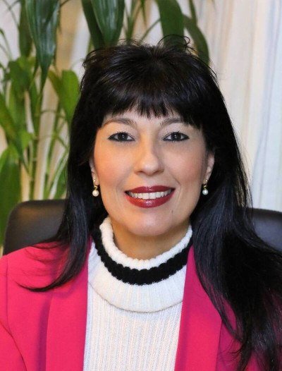 Cláudia Danienne: "Antes da entrevista, pesquise sobre a empresa" 