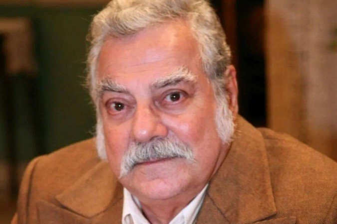 Isaac Bardavid está em O Cravo e a Rosa e Chocolate com Pimenta
