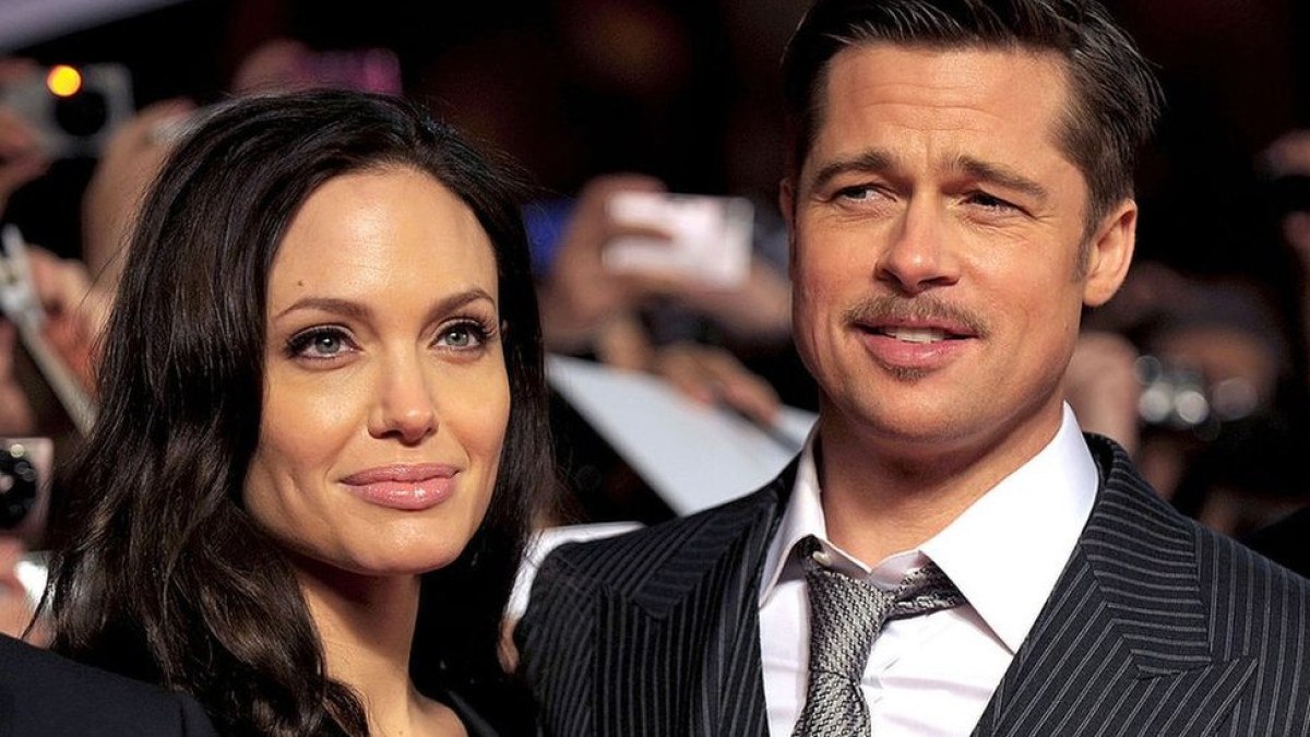 Angelina Jolie acusa Brad Pitt de abuso em jatinho particular