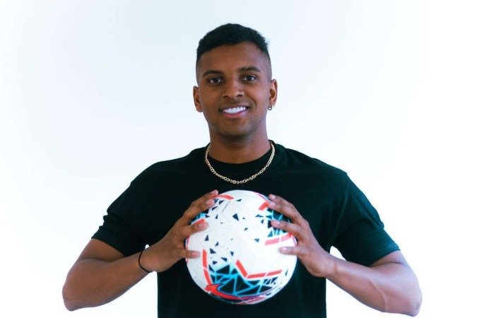 Rodrygo Goés na série Funkbol