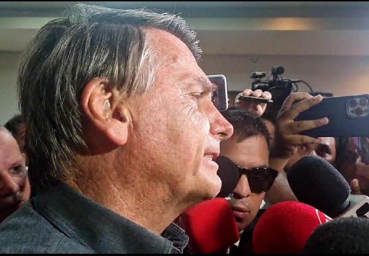 No Recife, Bolsonaro promete reduzir maioridade penal caso seja reeleito