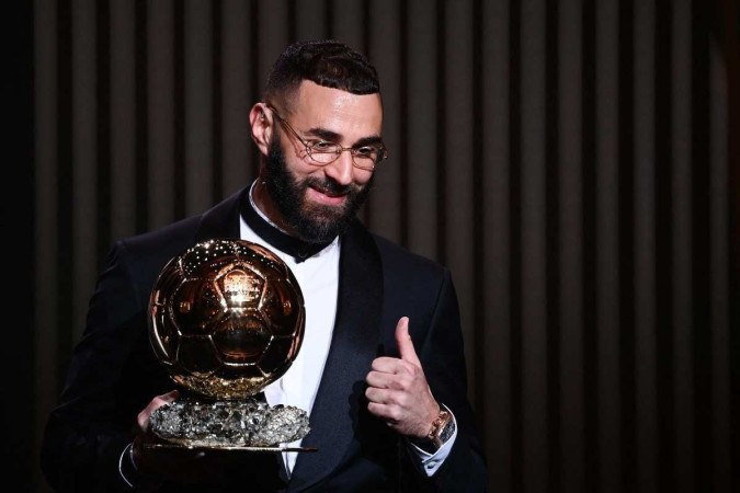 Bola de Ouro 2022: Benzema ganha, Vini Jr. em 8º, Prêmio Sócrates e mais