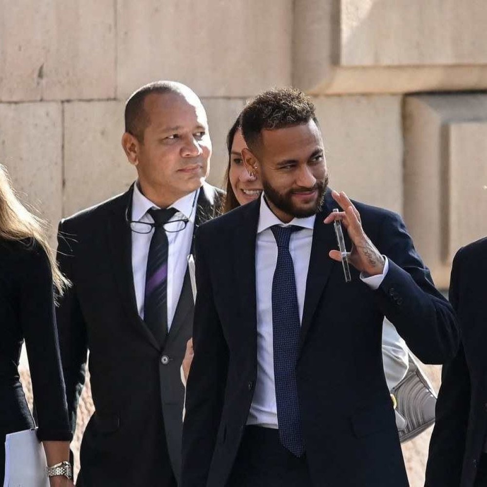 Presidente do Barcelona dá declaração polêmica sobre Neymar