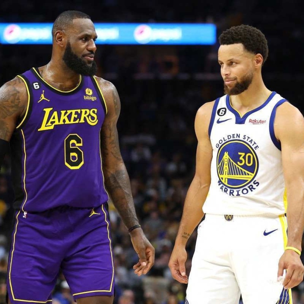 Curry ofusca LeBron e Warriors superam Lakers na abertura da temporada da  NBA