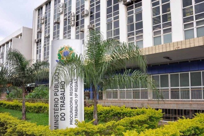Operação no pátio Águas Claras segue sob monitoramento do MPT-DF enquanto empresa contratada é cobrada por obrigações empregatícias - (crédito: Messias Carvalho/MPT-DF/TO) Operação no pátio Águas Claras segue sob monitoramento do MPT-DF enquanto empresa contratada é cobrada por obrigações empregatícias - (crédito: Messias Carvalho/MPT-DF/TO)