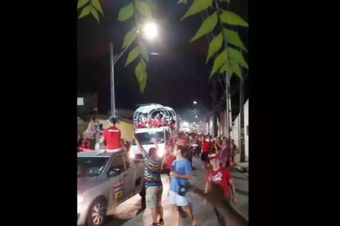 Tiros encerram ato pró-Lula com presença da governadora do RN em Macaíba