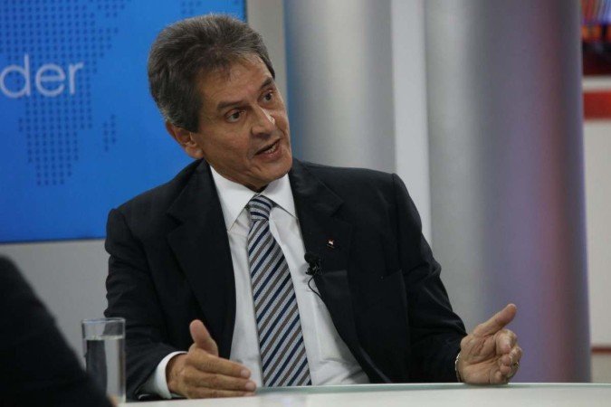  10/01/2018. Credito: Arthur Menescal/Esp.CB/D.A. Press. Brasil. Brasilia - DF. Entrevista com Roberto Jefferson, presidente do Partido PTB, no programa CB.Poder.
      Caption 