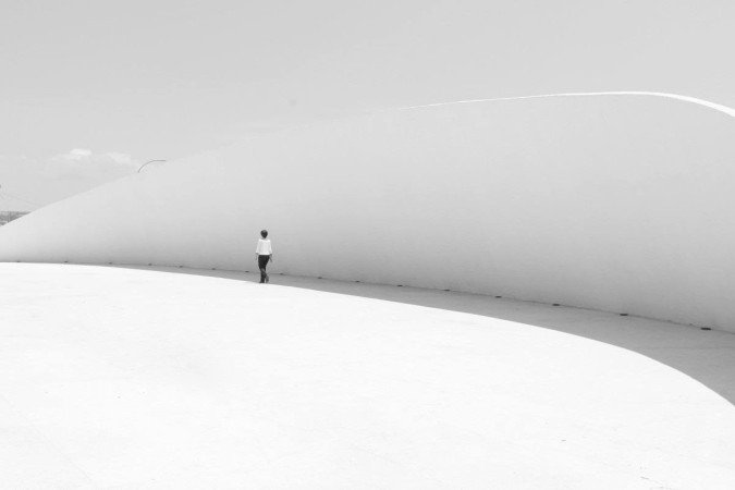 Angélica madeira na exposição Arte cidade identidade