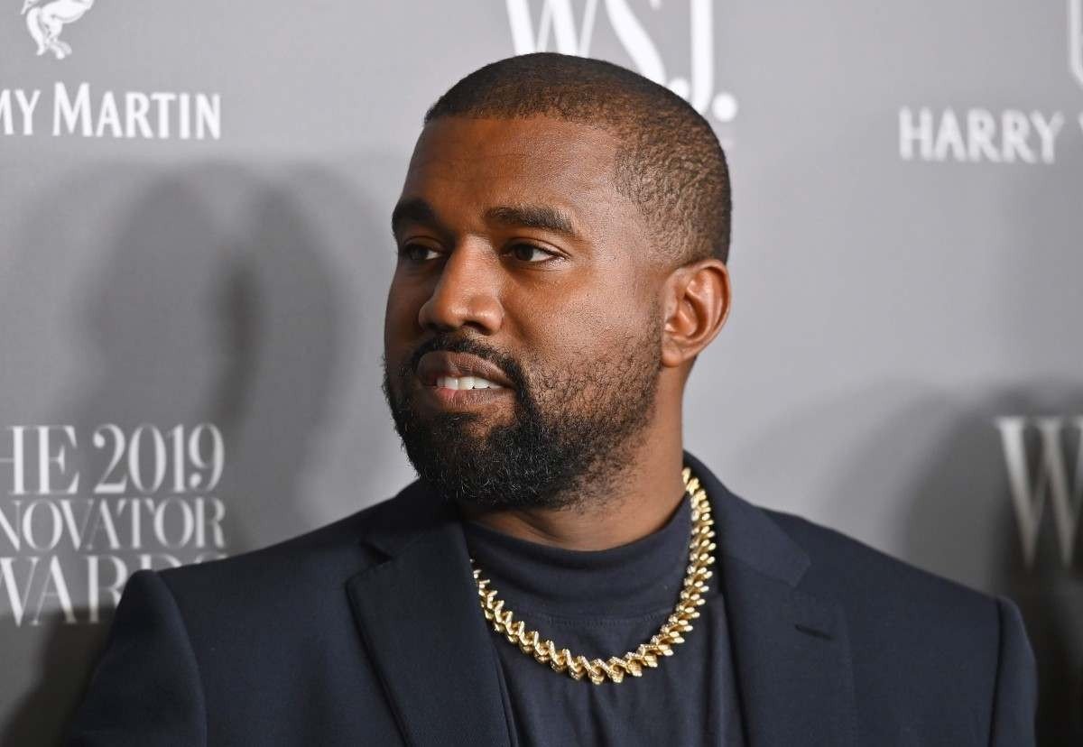Adidas anuncia fim da colaboração com Kanye West após comentários antissemitas