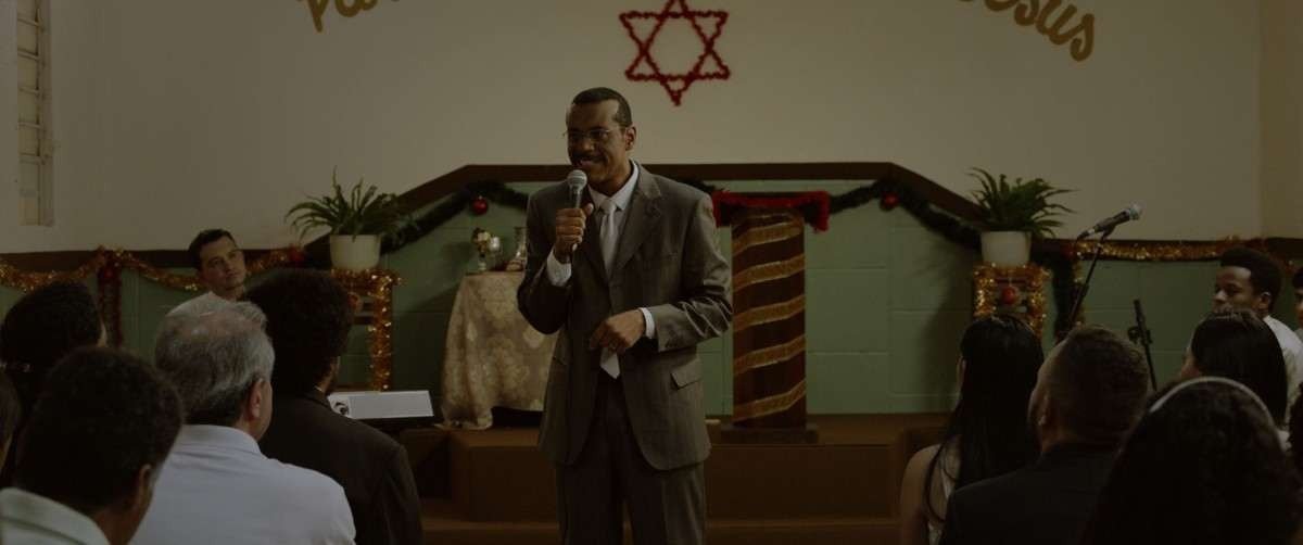 O pastor e o guerrilheiro aponta para branda e silenciosa revolução 