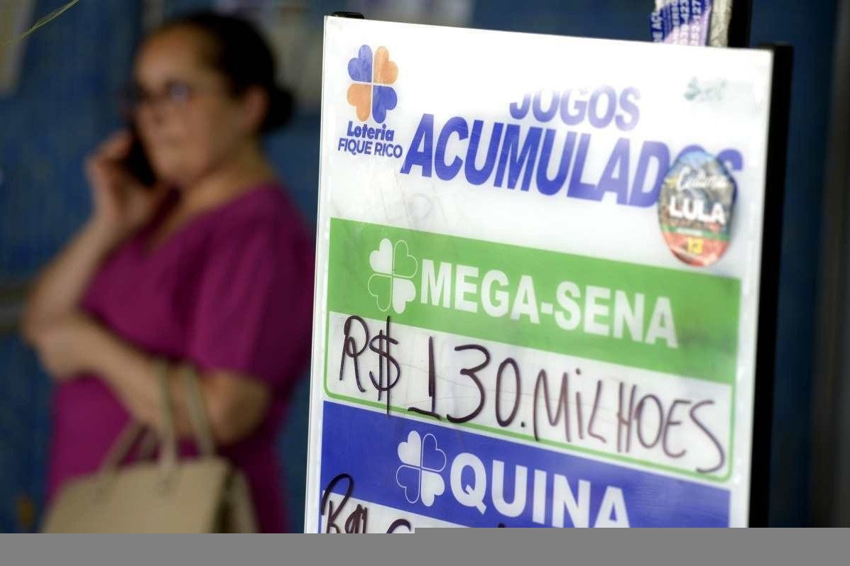  C27/10/2022. Crédito: Carlos Vieira/CB/D.A Press. Brasil. Brasilia - DF.
Cidades - Mega Sena acumulada.
Jane Oliveira
