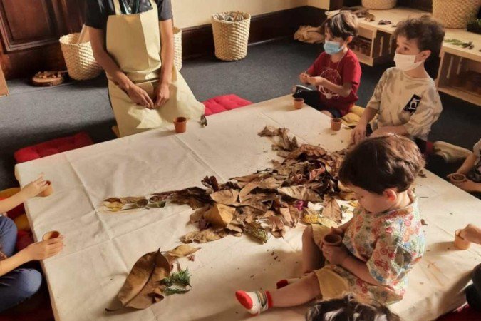 Com foco na primeira infância, o programa trabalha com duas exposições em cartaz: Ziraldo Interativo e Armorial 50 anos 