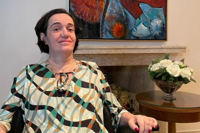 Ana Silvia é 'muito ligada em política' e diz que ficou 'com raiva e enfurecida' por não poder exercer seu direito de voto

crédito: BBC NEWS BRASIL


 - 