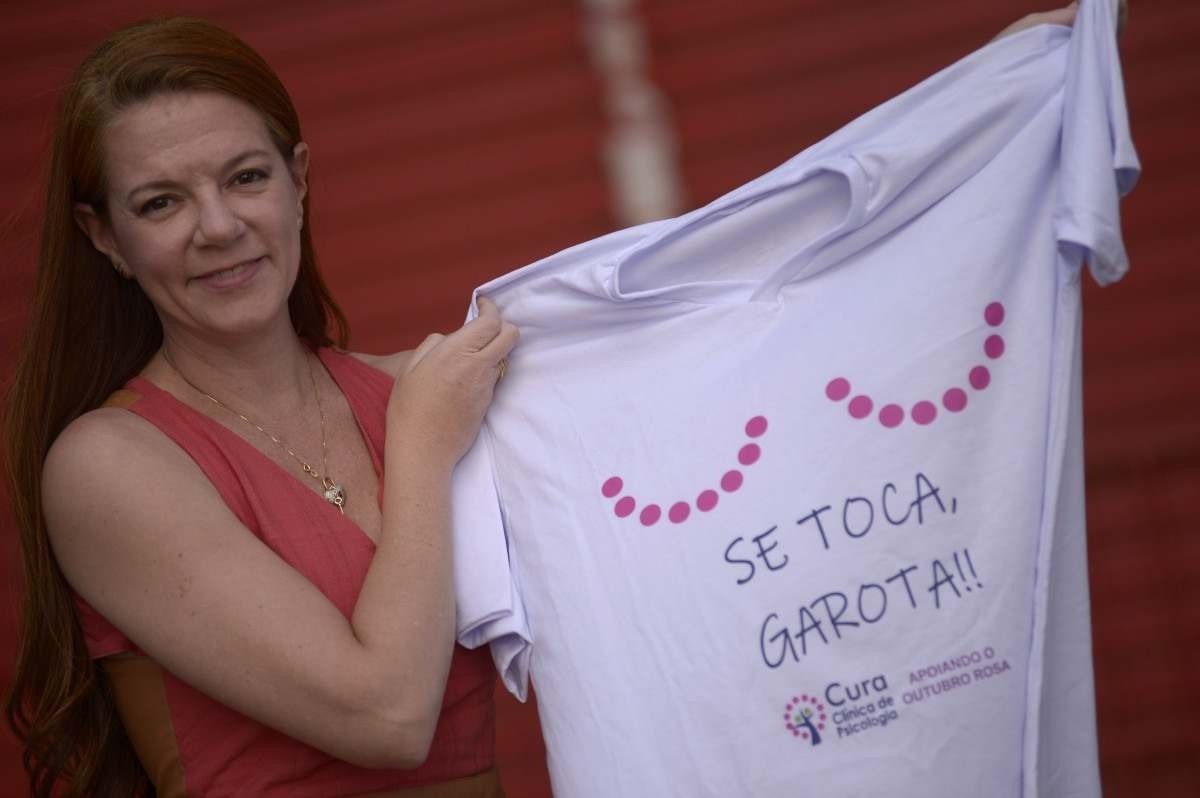  17/10/2022. Crédito: Carlos Vieira/CB/D.A Press. Brasil. Brasília - DF. Revista. Meigan Sack,  teve câncer de mama e hoje defende os direitos de pacientes com a doença. 