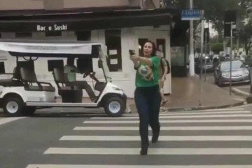 Zambelli perseguiu um homem em 2022 com arma em punho -  (crédito: Reprodução/Redes Sociais )