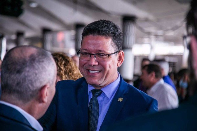 Natural do Rio de Janeiro, Marcos Rocha, 54 anos, mudou-se para Rondônia aos 21 anos de idade, quando prestou concurso para oficial da Polícia Militar de Rondônia (PMRO), no qual é atualmente Coronel -  (crédito: Reprodução/Coronel Marcos Rocha-Flicker)