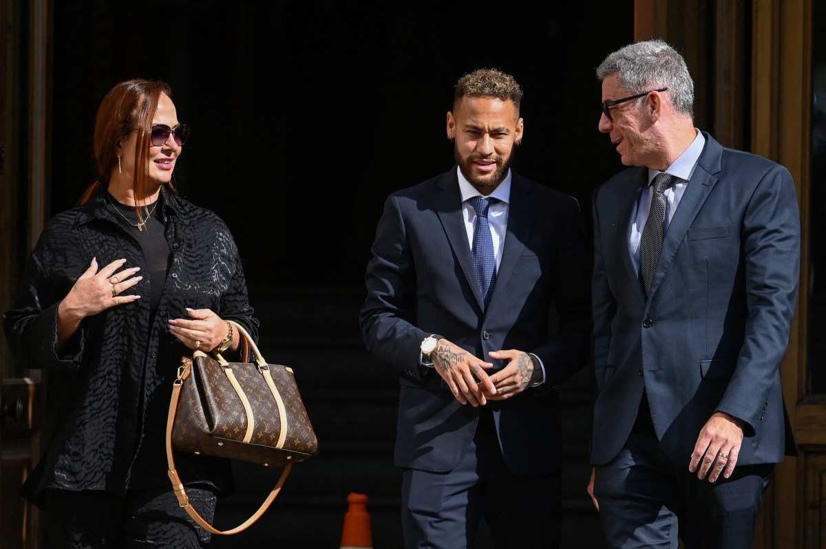 Após mudança de posição do MP, julgamento de Neymar chega ao fim em Barcelona