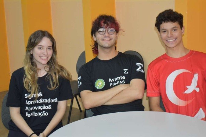  31/10/2022. Crédito: Mariana Lins/Esp.CB/D.A Press. Colégio Sigma Gabriela aimund,Rodrigo Rafik e Lucas Alonso.