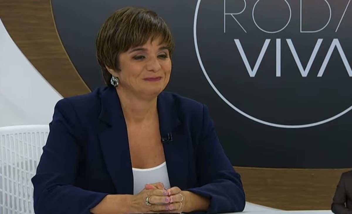 Vera Magalhães chora no ‘Roda viva’ ao falar sobre Marina Silva