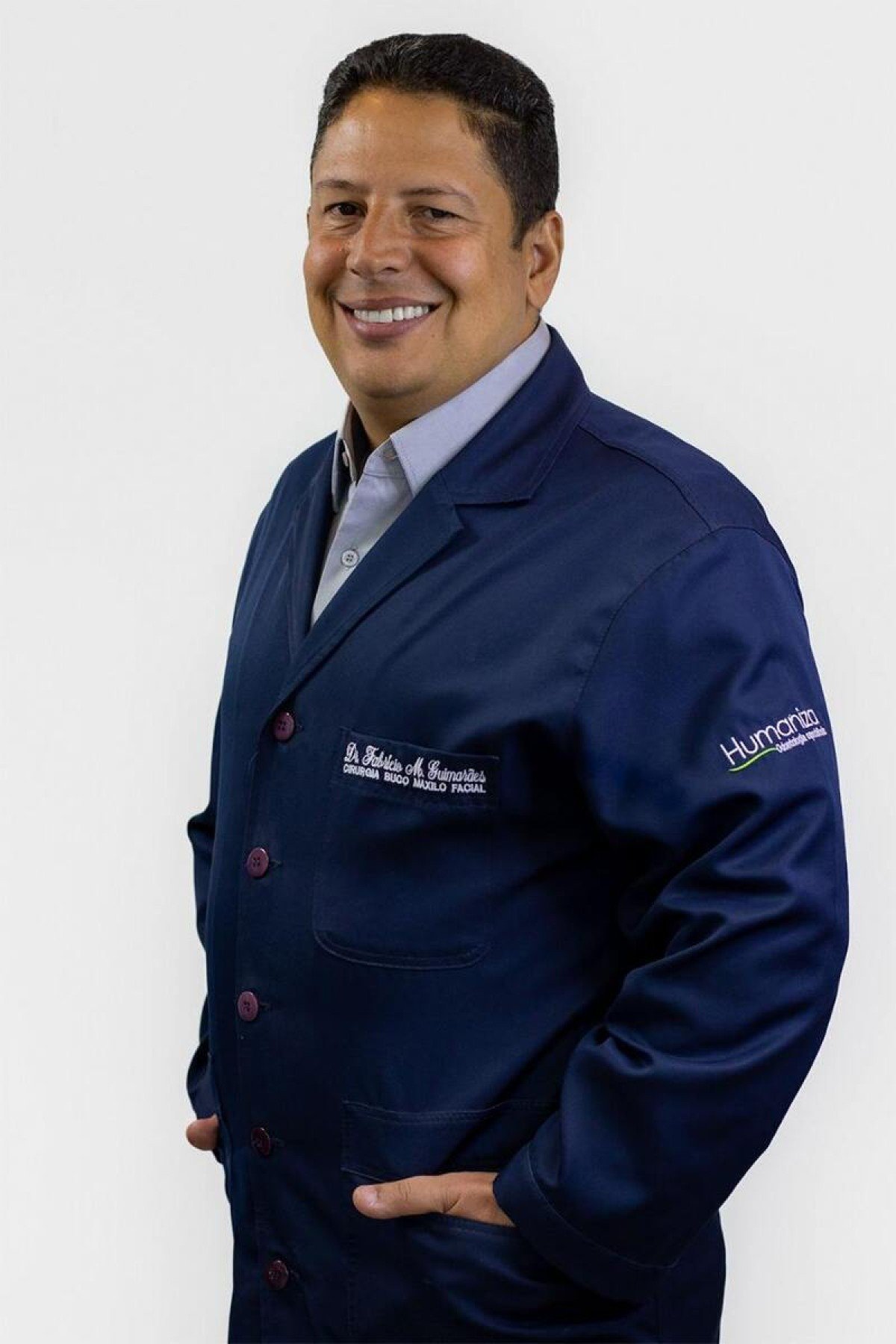 Fabrício Guimarães, dentista com abordagem humanizada.