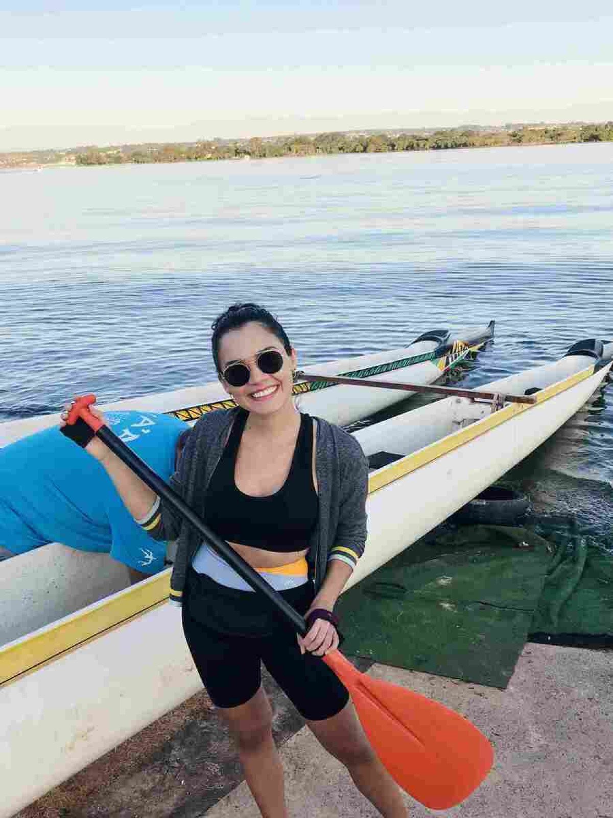Camila Duarte antes da aula de remo 