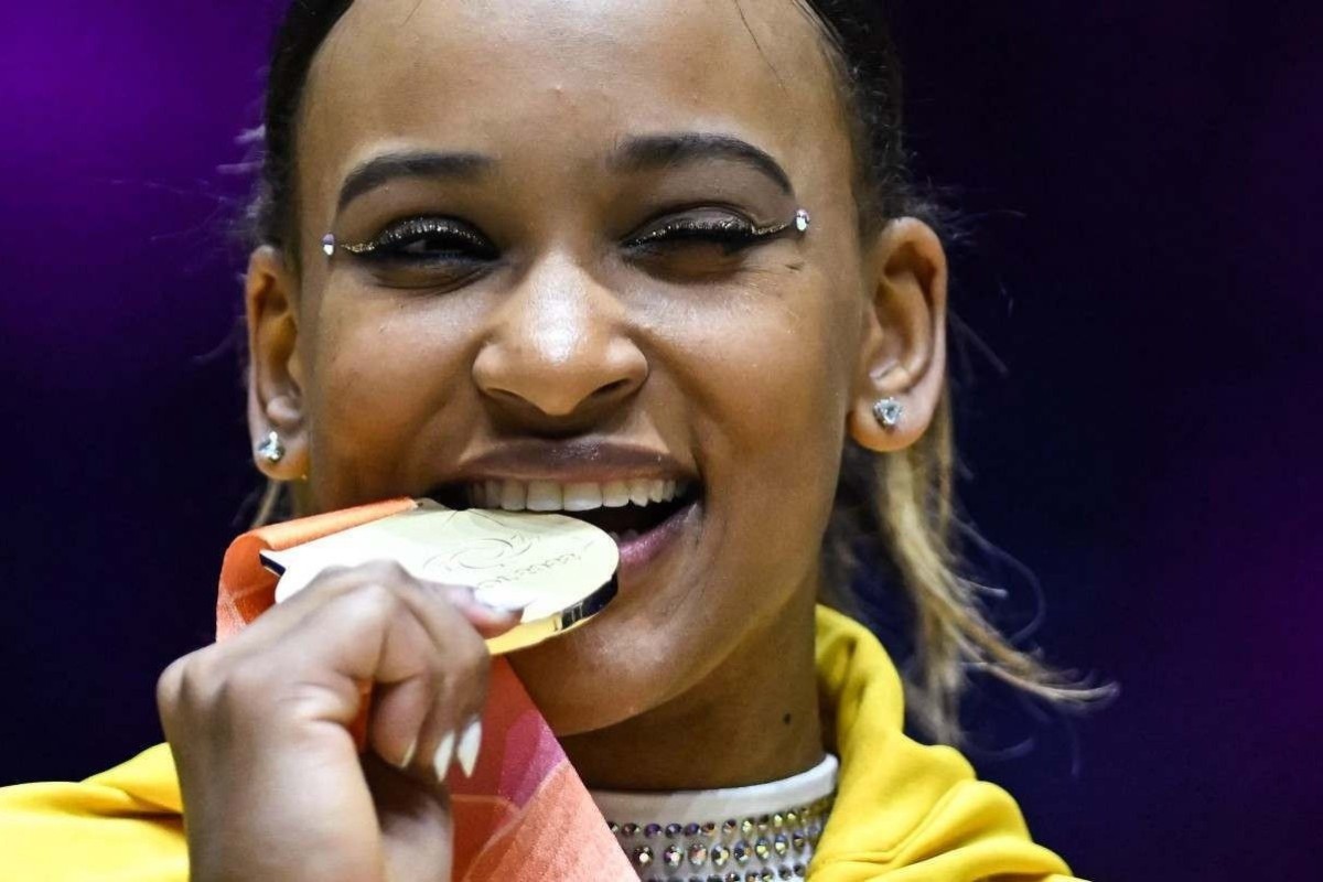 Brasileira Rebeca Andrade é ouro no Mundial de Ginástica 2023 - Bacana.news  Notícias do Pará