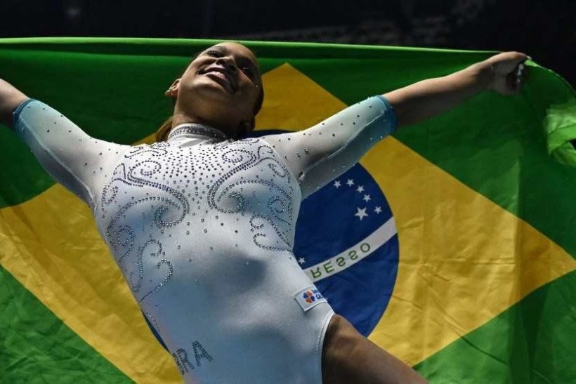 Brasileira Rebeca Andrade é ouro no Mundial de Ginástica 2023 - Bacana.news  Notícias do Pará