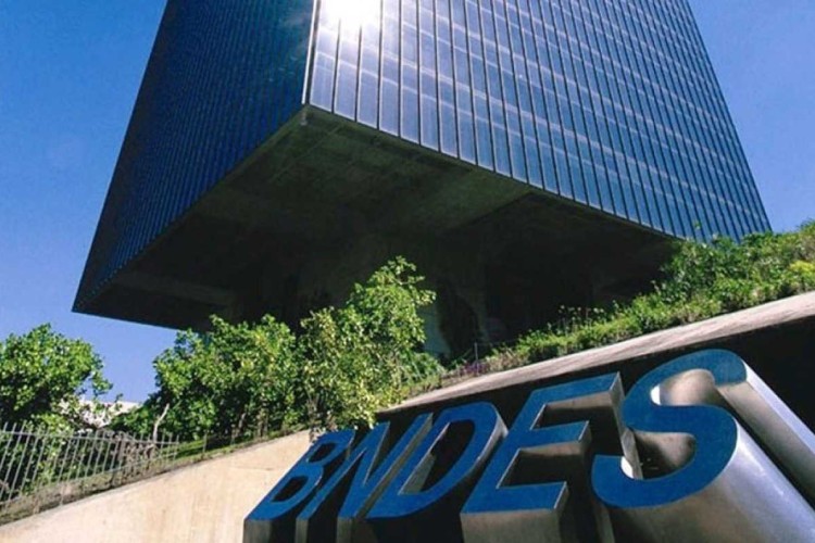 BNDES bloqueia financiamento a 58 proprietários rurais que desmataram