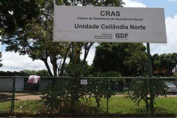 A medida visa garantir suporte imediato à população em situação de vulnerabilidade socioeconômica -  (crédito:  Ed Alves/CB/D.A Press)