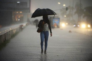 Dia das Mães é marcado por instabilidade no tempo de diversos estados devido a frente fria que avança no país -  (crédito: Marcelo Ferreira/CB/D.A Press)